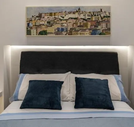& Comfort Palazzo Sanna Cao דירה קליארי